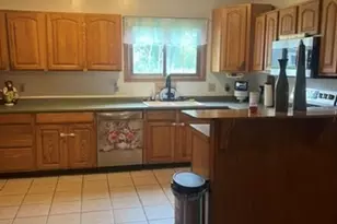 15 Hiram St, Acushnet, MA 02743 - Photo 8