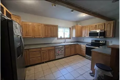 15 Hiram St, Acushnet, MA 02743 - Photo 6