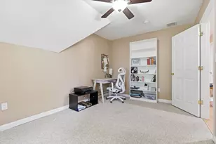 107 Plain St, Braintree, MA 02184 - Photo 14