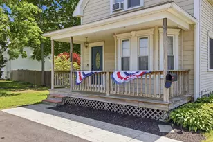 107 Plain St, Braintree, MA 02184 - Photo 2