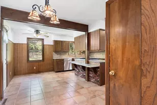14 Hillside Ave, South Hadley, MA 01075 - Photo 20