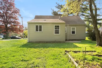 14 Hillside Avenue, South Hadley, MA 01075 - Photo 10