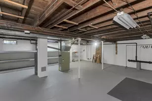 582 Broadway St, Chicopee, MA 01020 - Photo 28