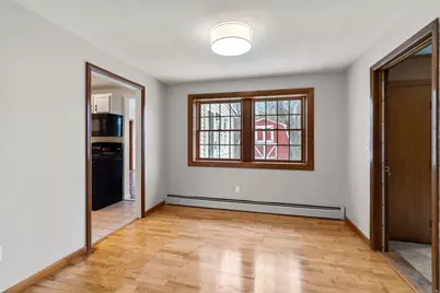 103 Wenham St, Danvers, MA 01923 - Photo 10