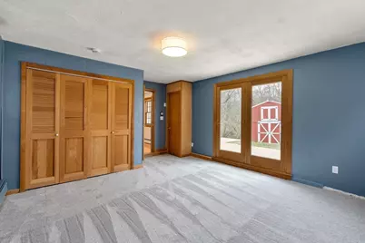 103 Wenham St, Danvers, MA 01923 - Photo 8