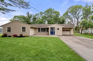 103 Wenham St, Danvers, MA 01923 - Photo 1