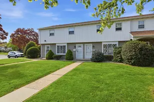 212 Blisswood Village Dr, Ludlow, MA 01056 - Photo 1