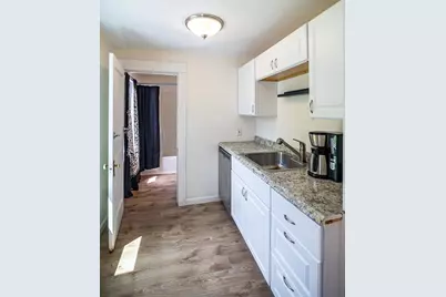 33 Kingsley St, Southbridge, MA 01550 - Photo 8