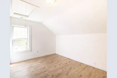 33 Kingsley St, Southbridge, MA 01550 - Photo 32