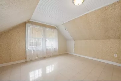 24 Falmouth St, Worcester, MA 01607 - Photo 22