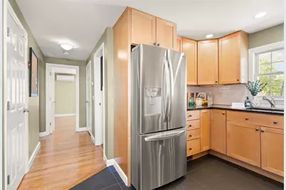 82 Orange Street, Reading, MA 01867 - Photo 16