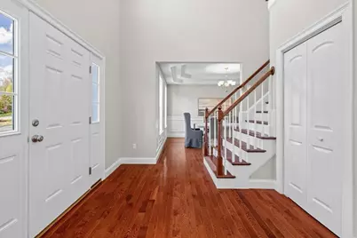 223 Gulf St, Shrewsbury, MA 01545 - Photo 4