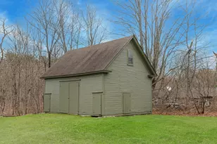 155 Plympton St, Middleborough, MA 02346 - Photo 20