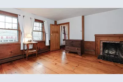 155 Plympton Street, Middleborough, MA 02346 - Photo 12