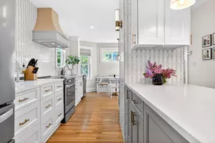 33 Bateswell Rd, Boston, MA 02124 - Photo 12