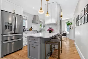 33 Bateswell Rd, Boston, MA 02124 - Photo 10