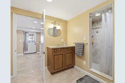646 Lynn Fells Pkwy, Melrose, MA 02176 - Photo 28