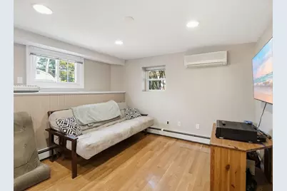 646 Lynn Fells Pkwy, Melrose, MA 02176 - Photo 20