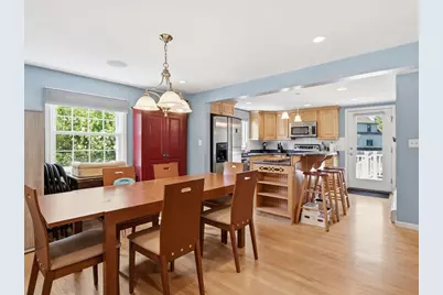 646 Lynn Fells Pkwy, Melrose, MA 02176 - Photo 6