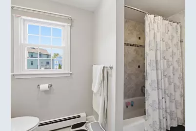 646 Lynn Fells Pkwy, Melrose, MA 02176 - Photo 10
