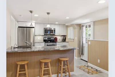 646 Lynn Fells Pkwy, Melrose, MA 02176 - Photo 24