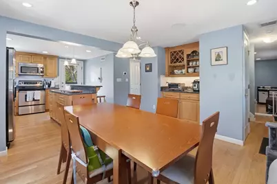 646 Lynn Fells Pkwy, Melrose, MA 02176 - Photo 4