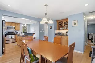 646 Lynn Fells Pkwy, Melrose, MA 02176 - Photo 4