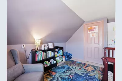 646 Lynn Fells Pkwy, Melrose, MA 02176 - Photo 16