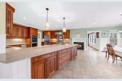 57 Shattuck St, Pepperell, MA 01463 - Photo 12