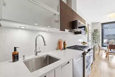 346-354 Congress St #607, Boston, MA 02210 - Photo 8