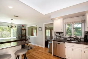 49 Woodman Cir, Weymouth, MA 02190 - Photo 4