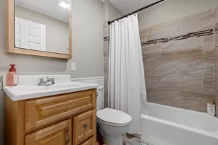 331 E St, Boston, MA 02127 - Photo 12