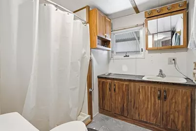 1346 Newport Aven #c-11, Attleboro, MA 02703 - Photo 18