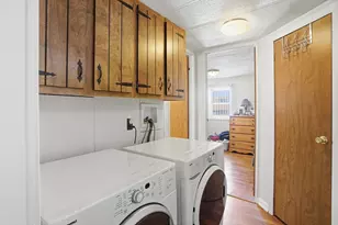 1346 Newport Ave, Attleboro, MA 02703 - Photo 14