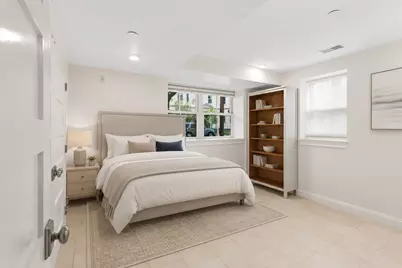 18 Tufts St #1, Cambridge, MA 02139 - Photo 12