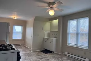 40 Rice St, Marlborough, MA 01752 - Photo 8
