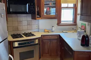 993 Memorial Dr, Cambridge, MA 02138 - Photo 4