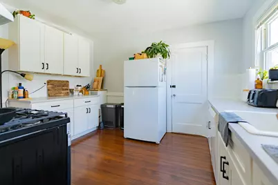 54 Oakland St #54, Boston, MA 02135 - Photo 6