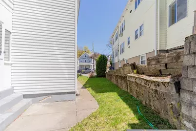 54 Oakland St #54, Boston, MA 02135 - Photo 14