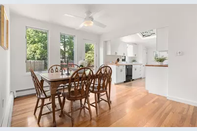 69 Hartford #69, Newton, MA 02461 - Photo 4