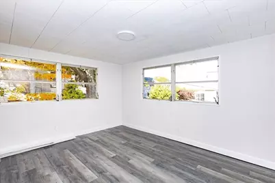 25 Crandall St, Boston, MA 02131 - Photo 24