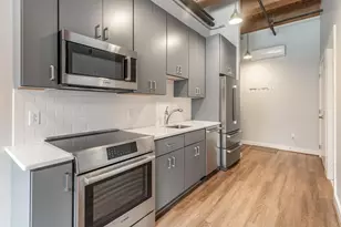 63 Melcher St, Boston, MA 02210 - Photo 2