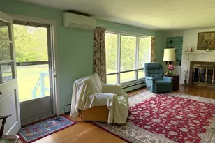 34 Bassett Rd, Holyoke, MA 01040 - Photo 8