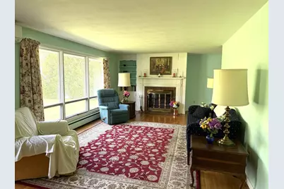 34 Bassett  Road, Holyoke, MA 01040 - Photo 6