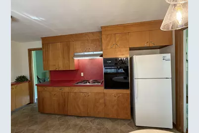 34 Bassett  Road, Holyoke, MA 01040 - Photo 12