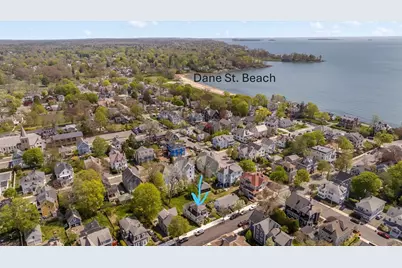 34 Abbott St, Beverly, MA 01915 - Photo 4