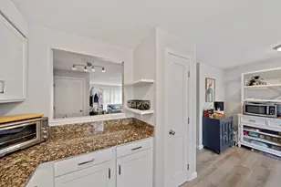 46 Sharron Dr, Easton, MA 02375 - Photo 8