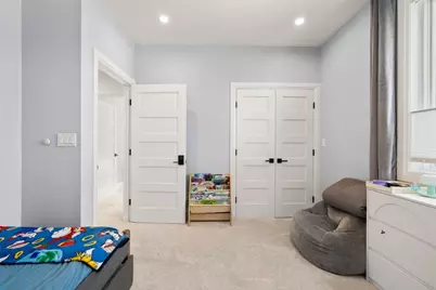 9 Johnson Pl #9, Newton, MA 02466 - Photo 32
