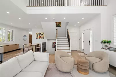 9 Johnson Pl #9, Newton, MA 02466 - Photo 2