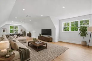 125 W Plain St, Wayland, MA 01778 - Photo 34